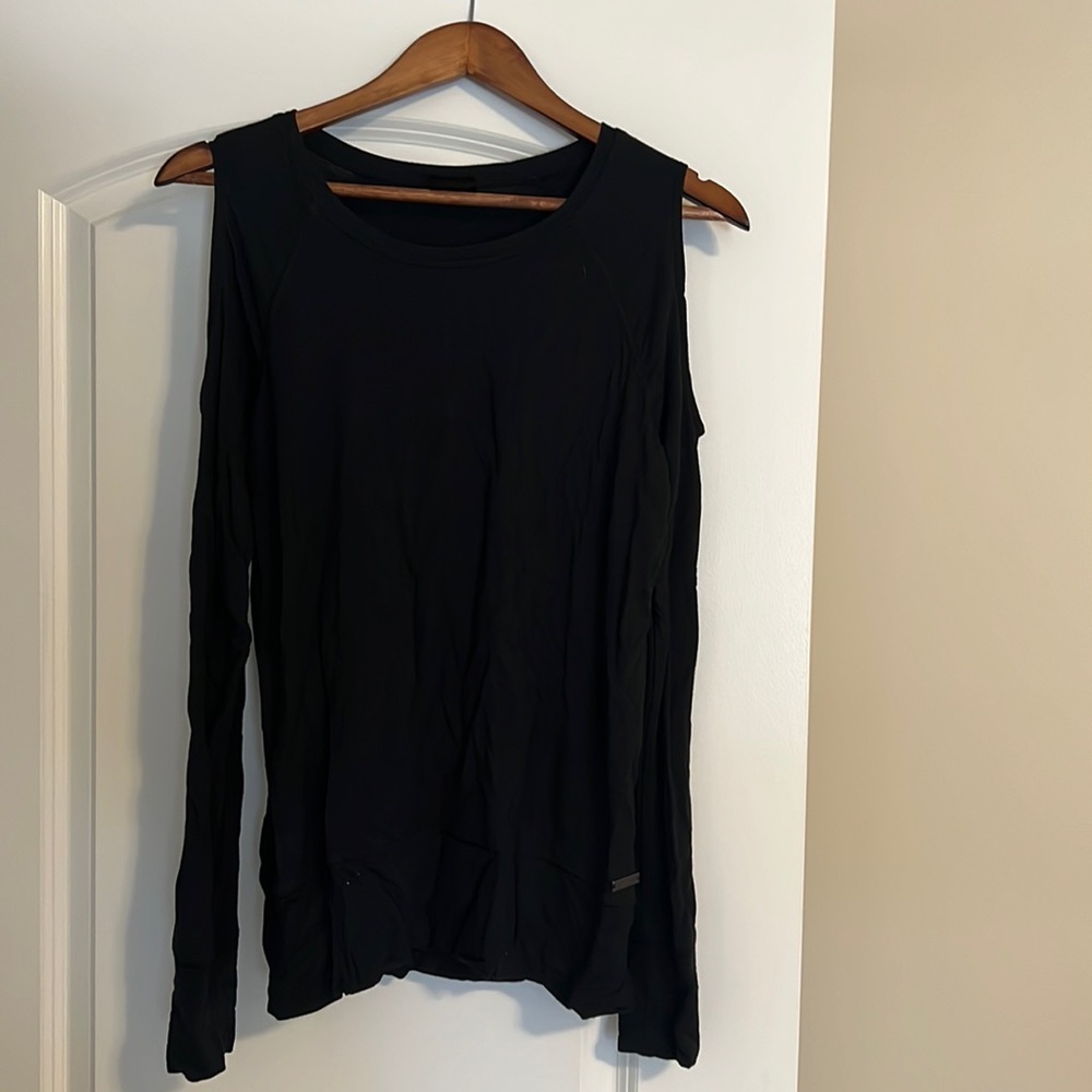 Womens long sleeve Nicole Miller top